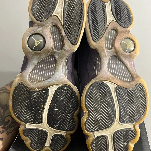 Air Jordan 13 Retro Sneakers - Picture 5 of 6